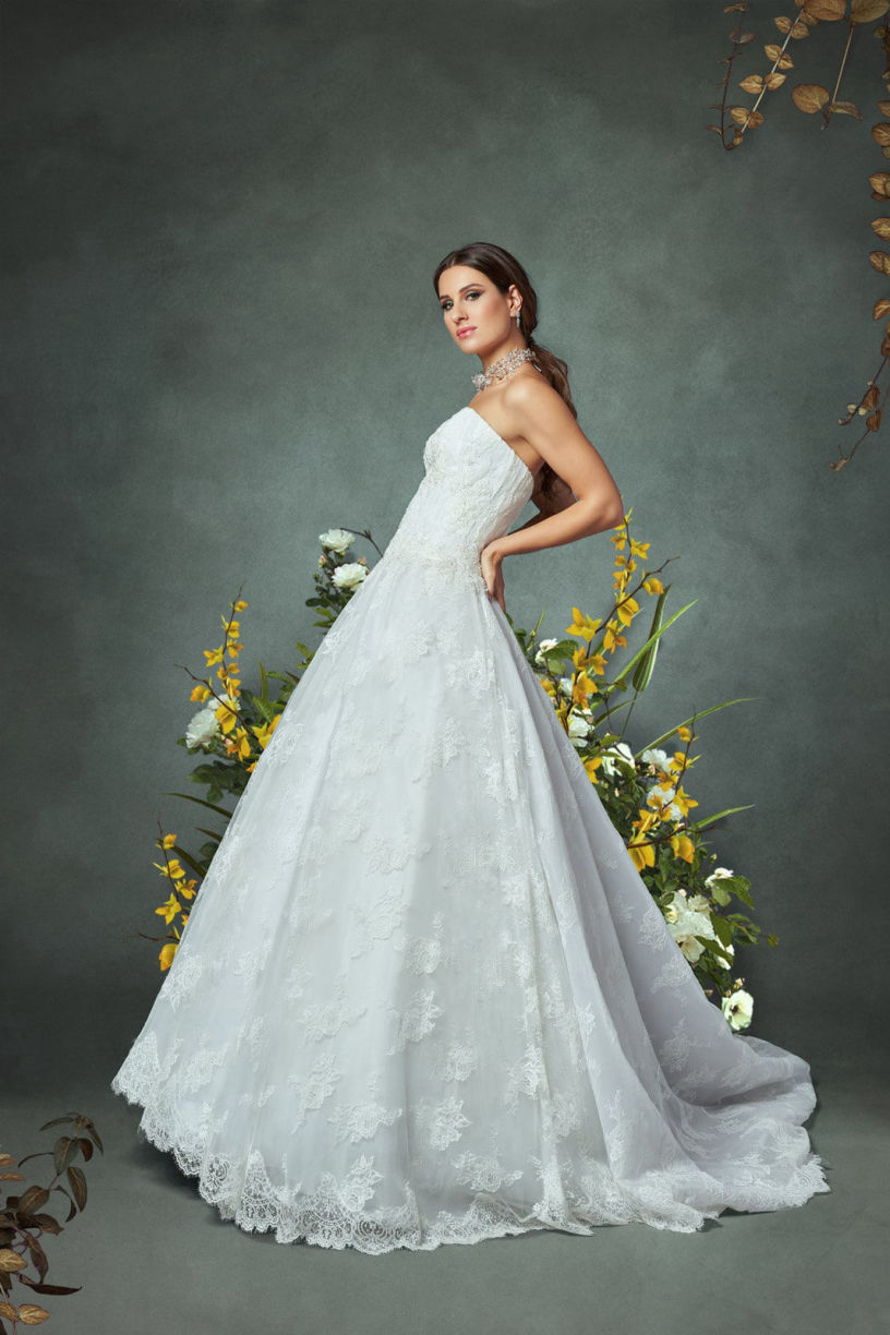 Wedding & Bridal photography with Luca Storelli photographer